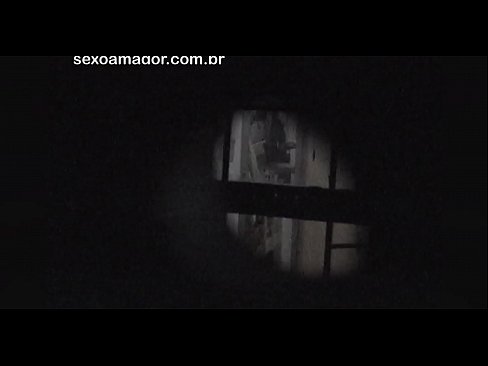 ❤️ 金發女郎被隱藏在空心磚後面的鄰居偷窺偷拍 色情 在 zh-tw.online4sex.ru